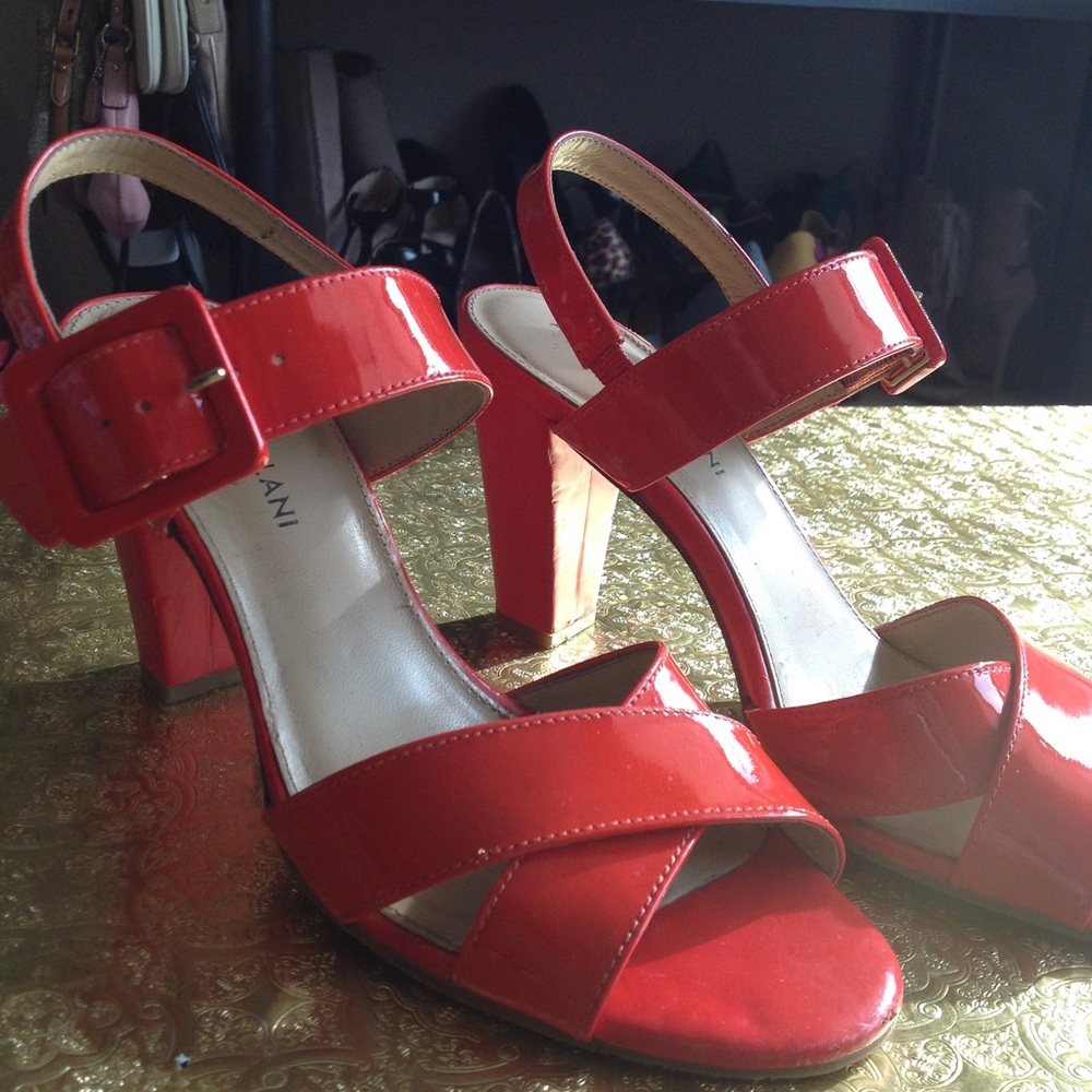 Antonio Melani chunky 3.5 inch heel wide strap